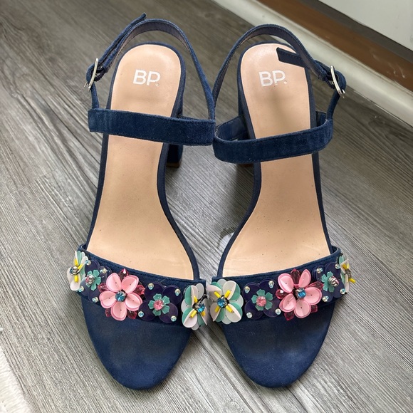 BP Lula Floral Suede Block Heel Blue Sandals Sz 8 - Picture 2 of 5